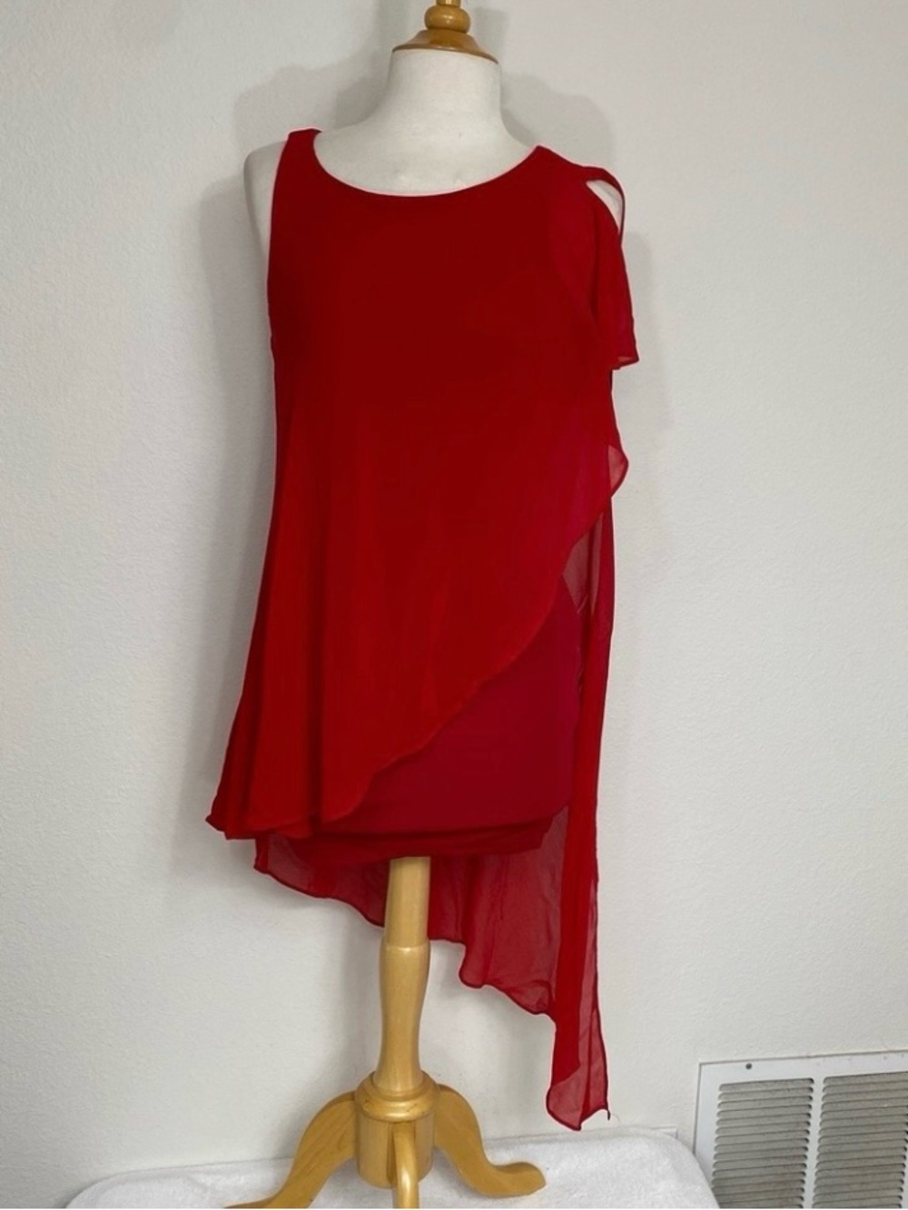 Bebe Women's Red Sleeveless Asymmetrical Layered Mini Dress Size Small Classic